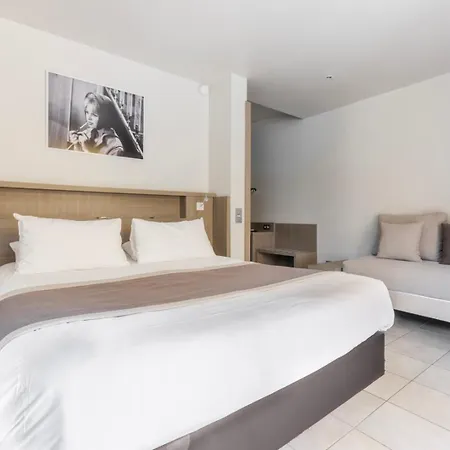 Marina Corsica Hotel