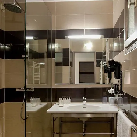 Marina Corsica Hotel