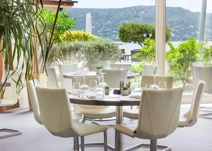 ホテル Marina Corsica ポルトヴェッキオ