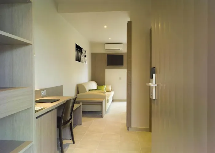 Hotel Marina Corsica 3*