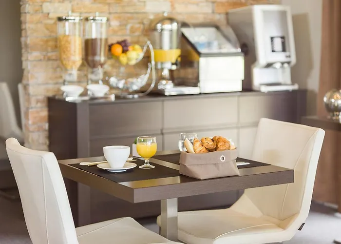 ホテル Marina Corsica 3*