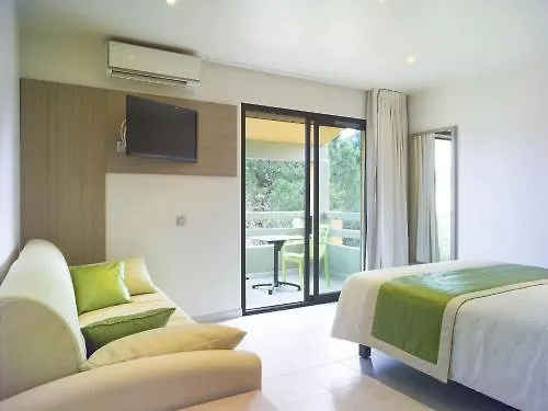 ホテル Marina Corsica